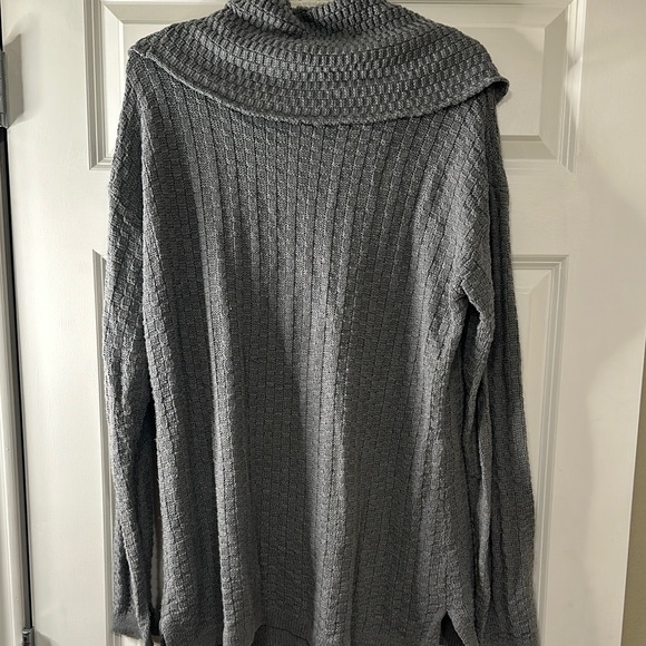 Intro Sz Large Gray Cowl Neck Sweater - Picture 5 of 7